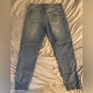 Guess Light Blue Denim Capris